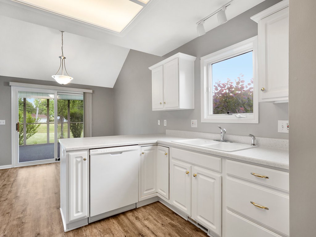 5310 Blossom Ridge Fort Wayne, IN 46835 - Photo 14 of 33 Gallery Image 14