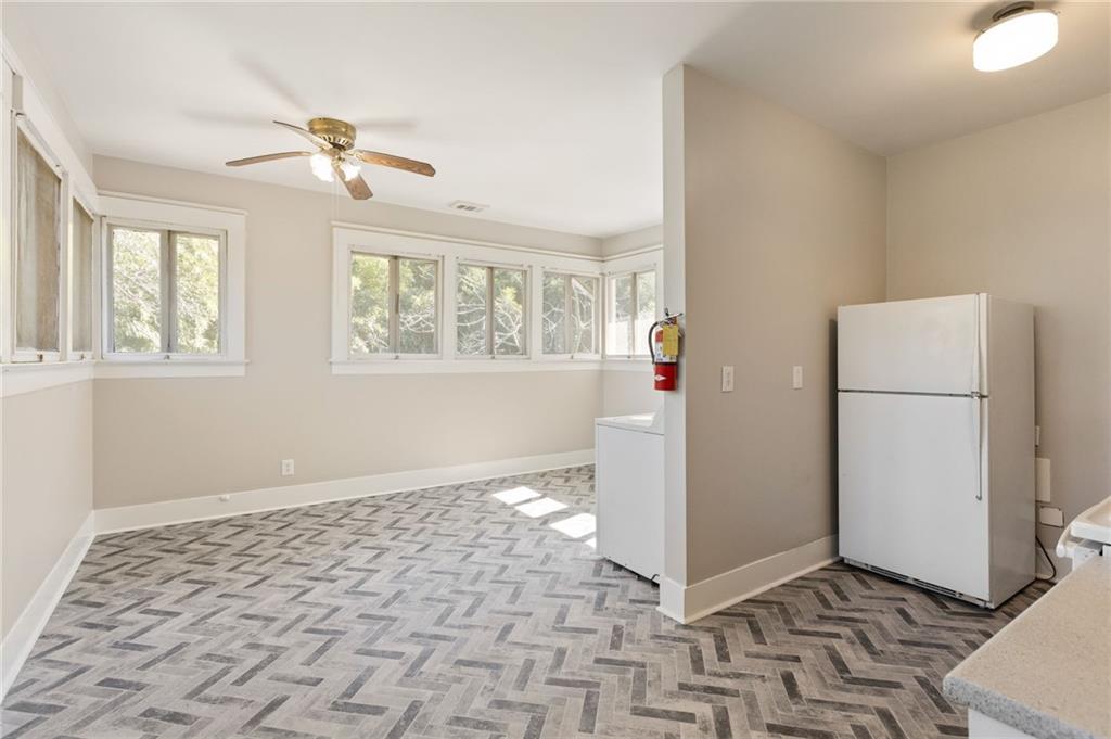 120 South Candler Street Decatur, GA 30030 - Photo 25 of 40 a view of an empty room with a window