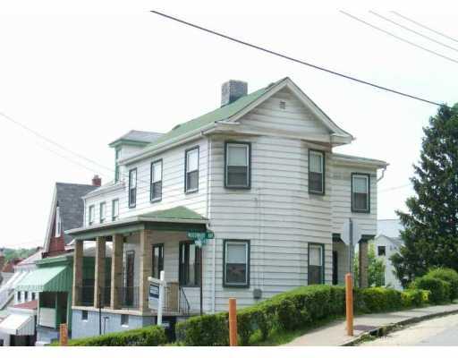 902 3rd Street McKees Rocks, PA 15136 - Photo 1 of 1