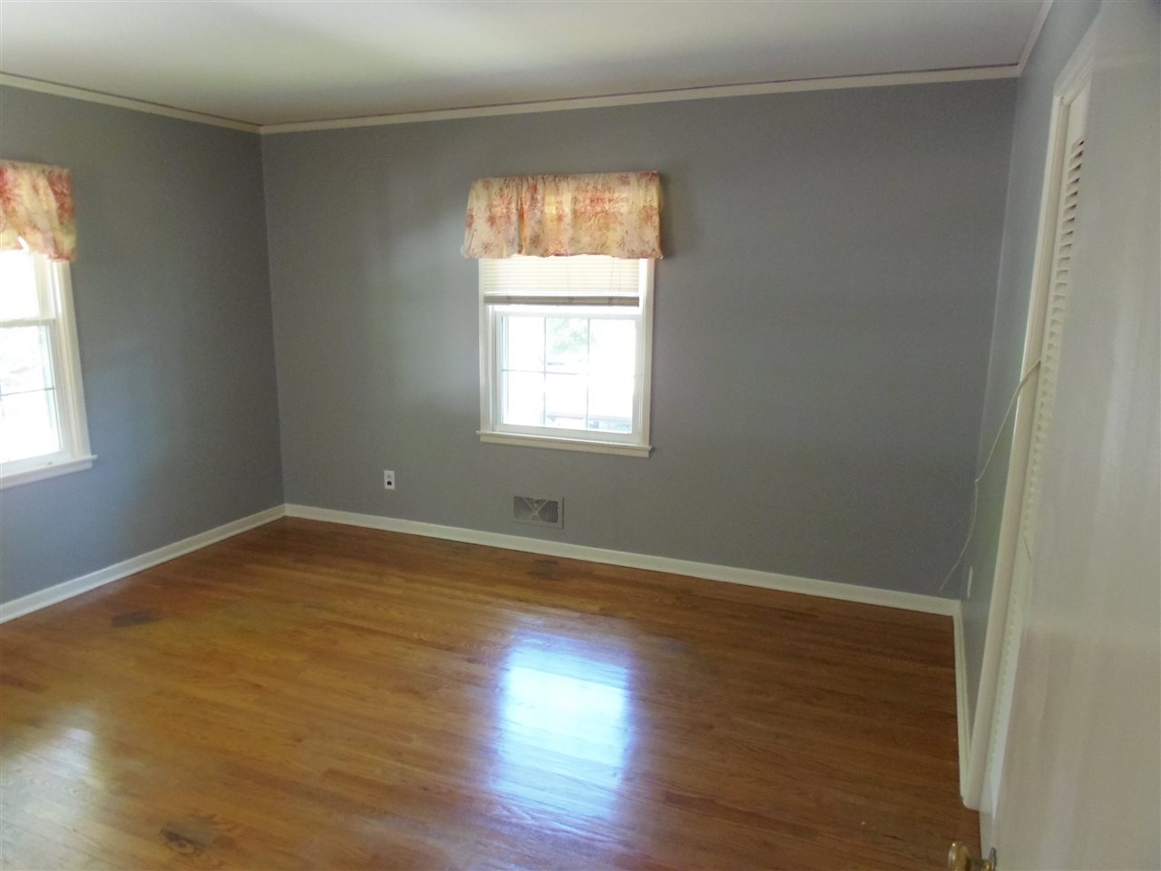 1004 Berkley Road Lafayette, IN 47904 - Photo 10 of 14 Gallery Image 10