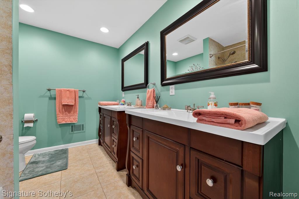 30650 Lahser Road Beverly Hills, MI 48025 - Photo 61 of 93