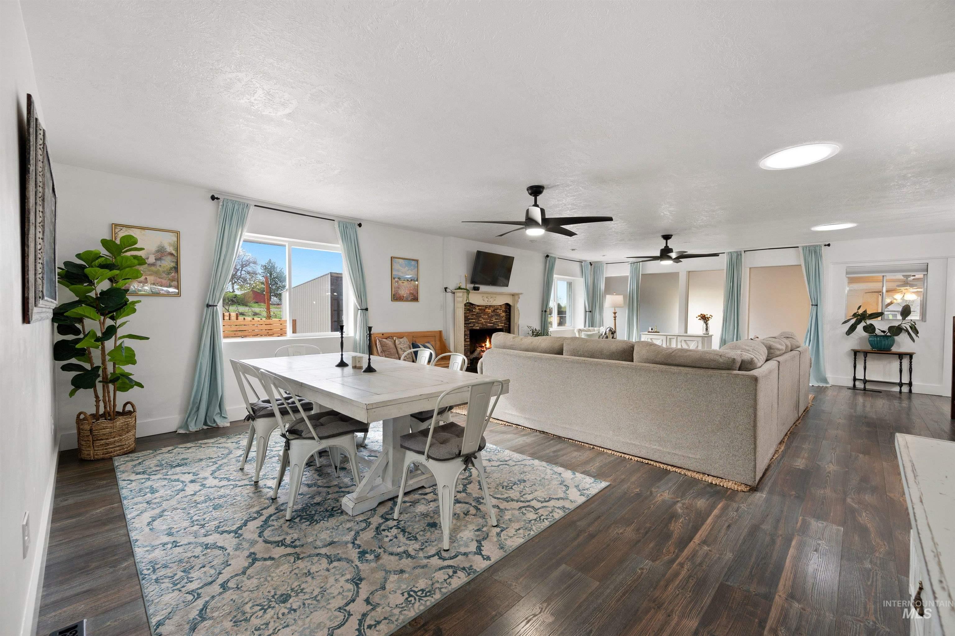 7816 East Victory Road Nampa, ID 83687 - Photo 6 of 44
