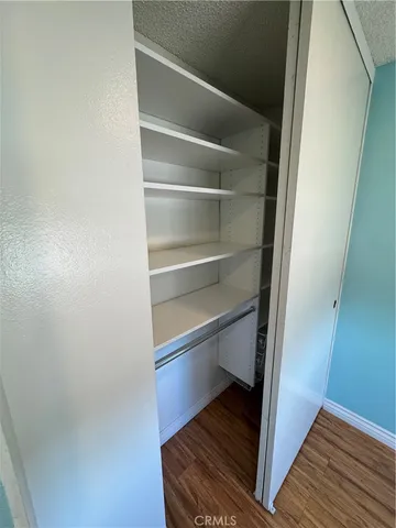 $639,900 | 19216 Hamlin Street, Unit 8, Reseda, CA 91335