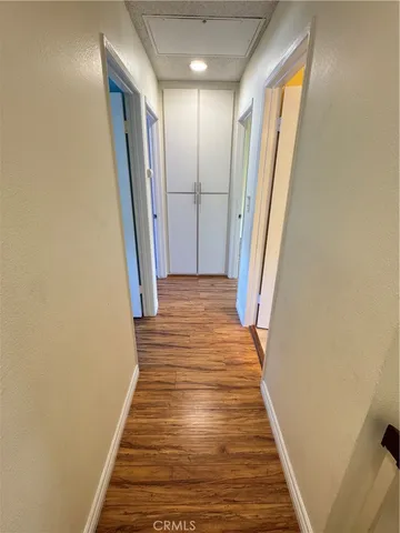 $639,900 | 19216 Hamlin Street, Unit 8, Reseda, CA 91335