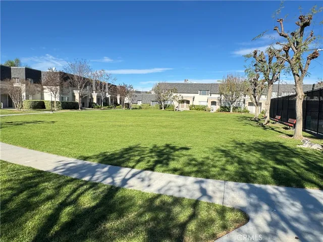 $639,900 | 19216 Hamlin Street, Unit 8, Reseda, CA 91335