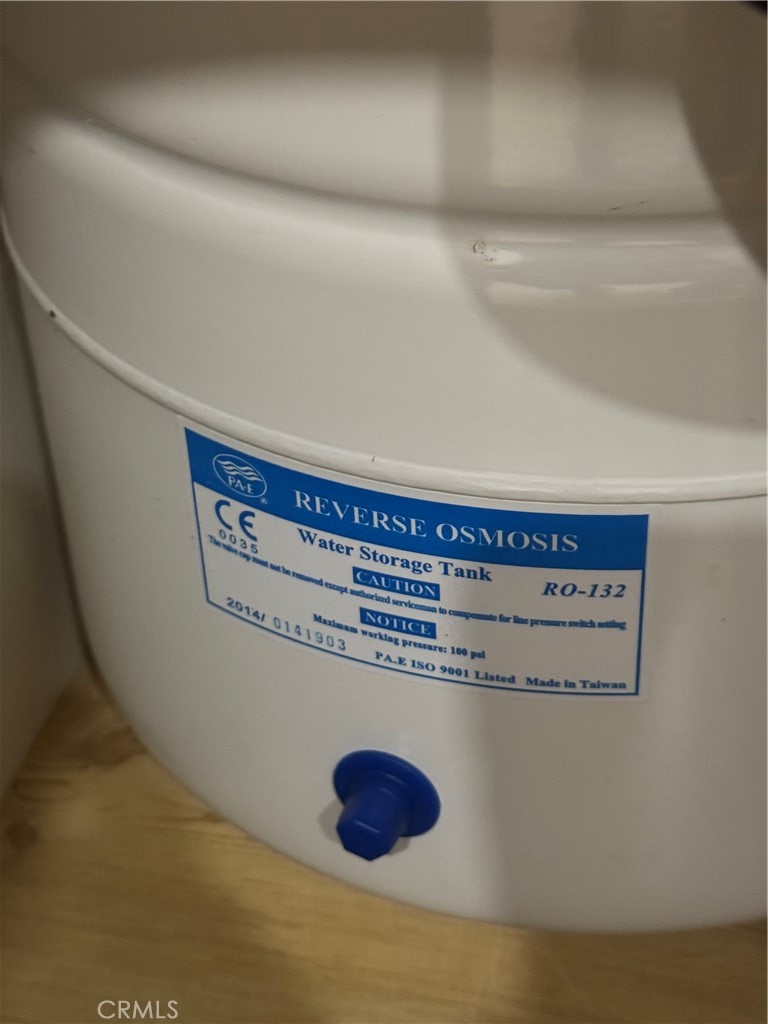 19216 Hamlin Street, Unit 8 Reseda, CA 91335 - Photo 9 of 31