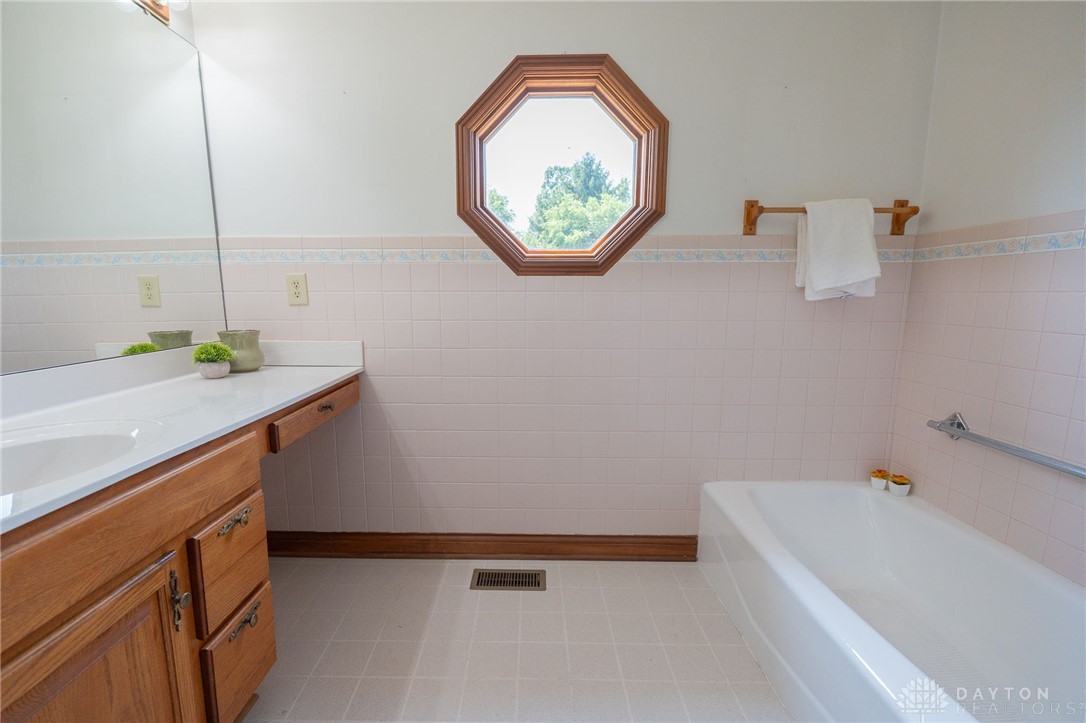 3232 McLean Road Franklin, OH 45005 - Photo 22 of 57 Gallery Image 22