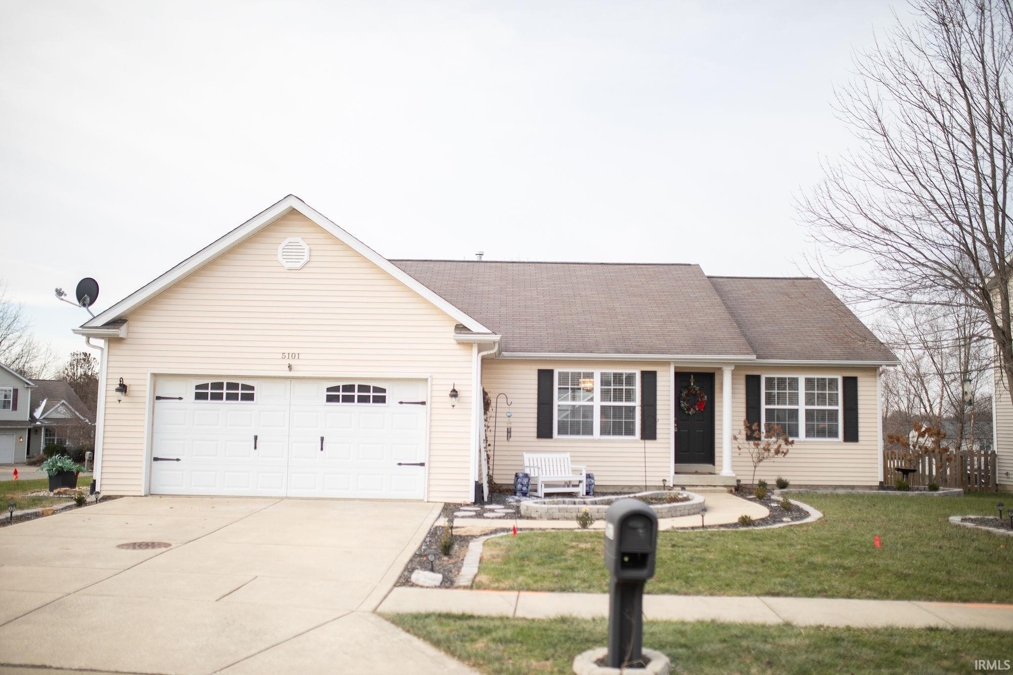 5101 West Bedrock Road Bloomington, IN 47403 - Photo 4 of 35 Gallery Image 4