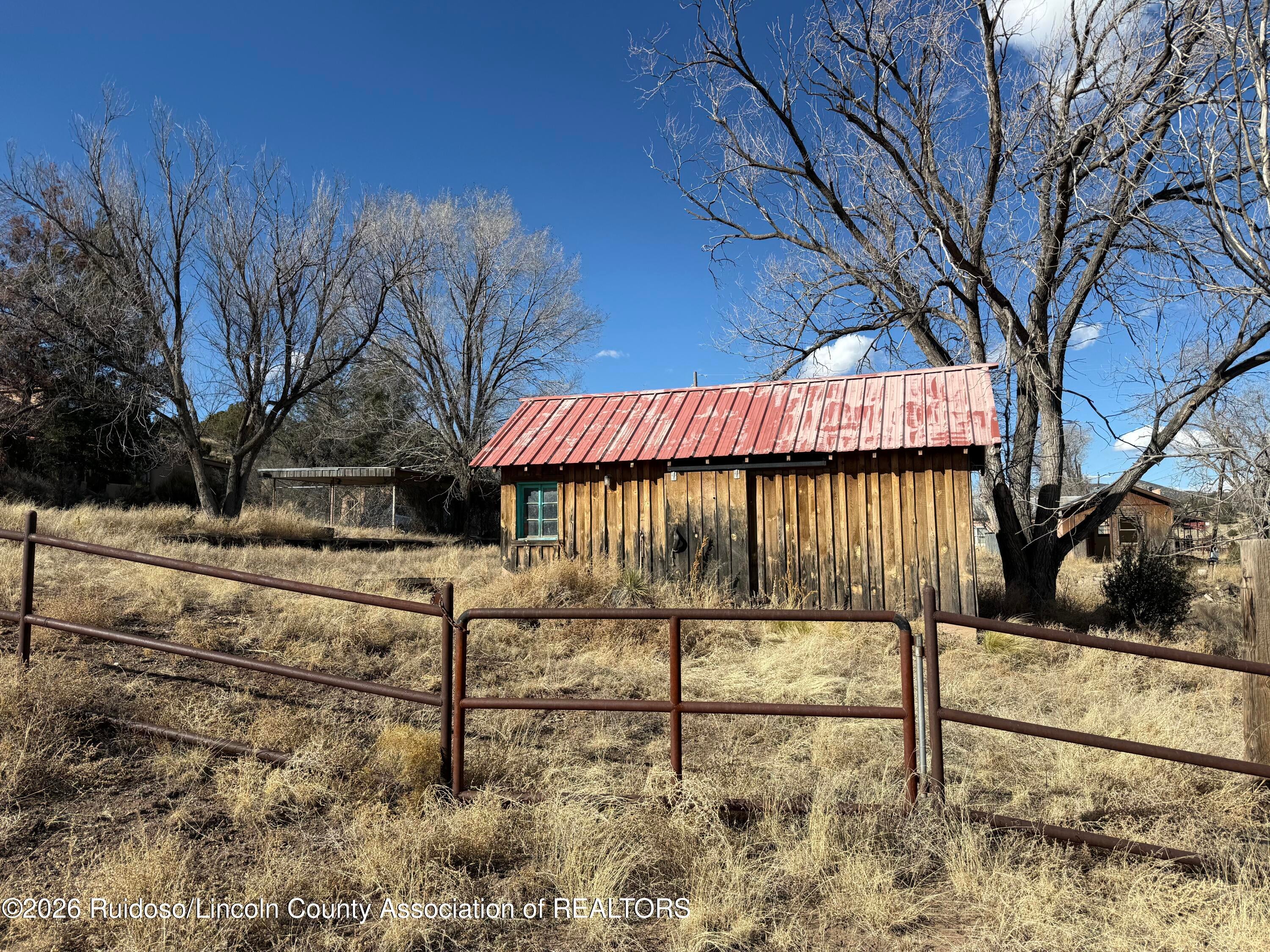 104 Dry Gulch Road Nogal, NM 88341 - Photo 32 of 39 Gallery Image 32