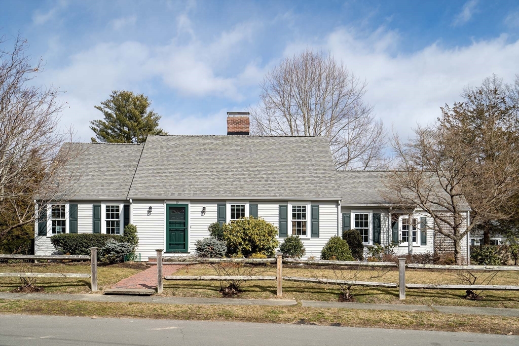 19 Wall Street Wellesley, MA 02481 - Photo 1 of 18