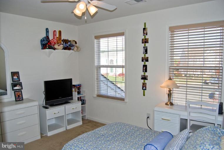 806 Rayquick Road Warrenton, VA 20186 - Photo 18 of 30 Bedroom #2