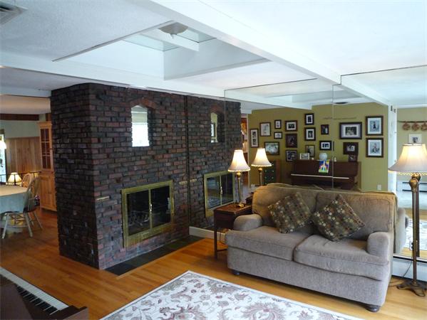 44 Friend Street Wakefield, MA 01880 - Photo 15 of 22 Gallery Image 15