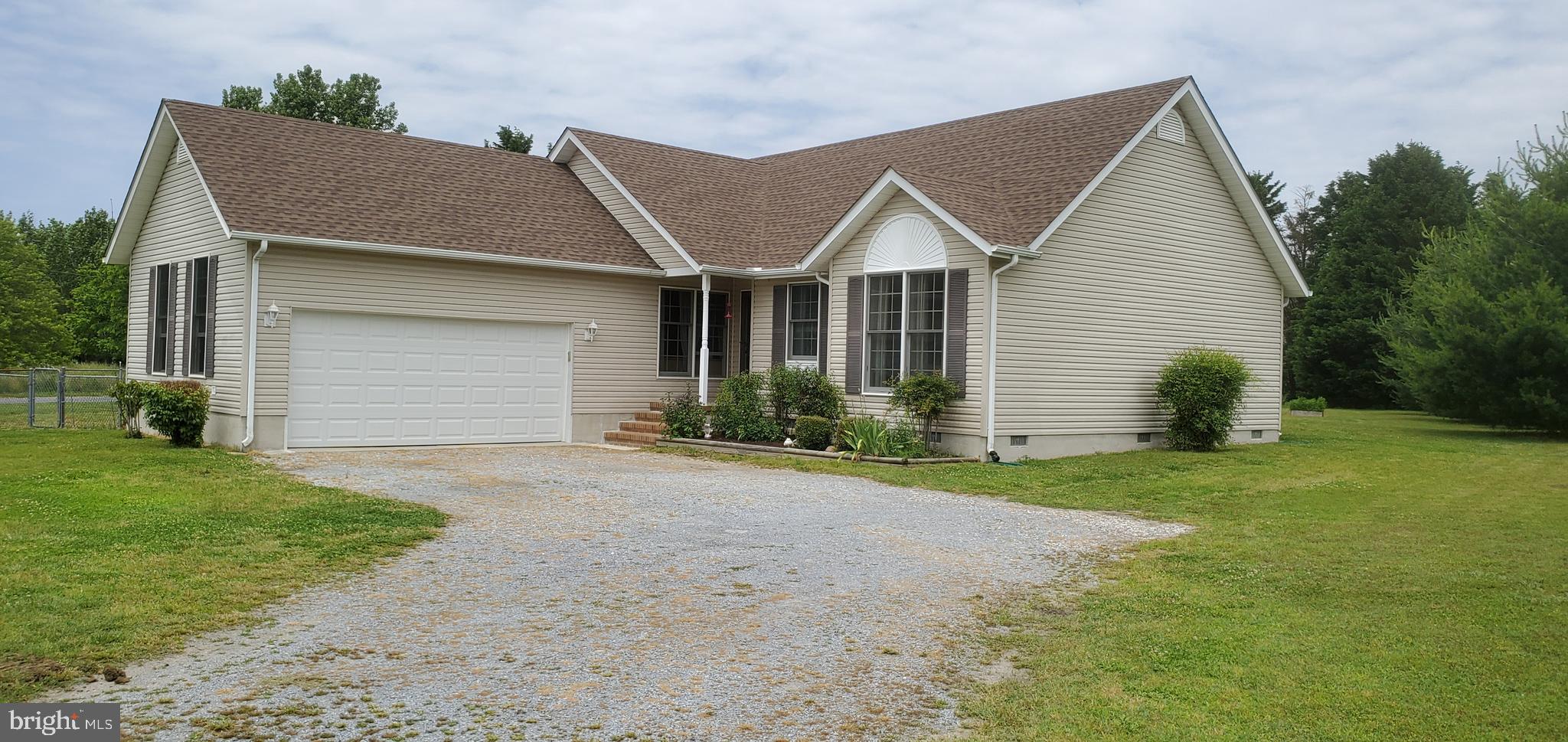 3820 Wrights Wharf Road Hurlock, MD 21643 - Photo 2 of 61 Two car garage