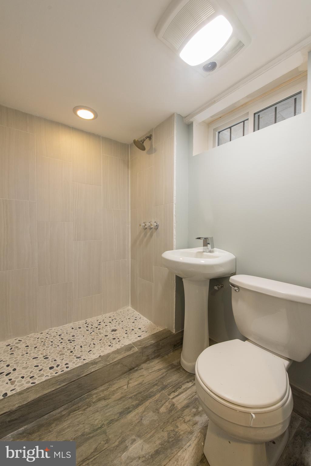 3611 Ellamont Road Baltimore, MD 21215 - Photo 28 of 30 Lower Level Bath
