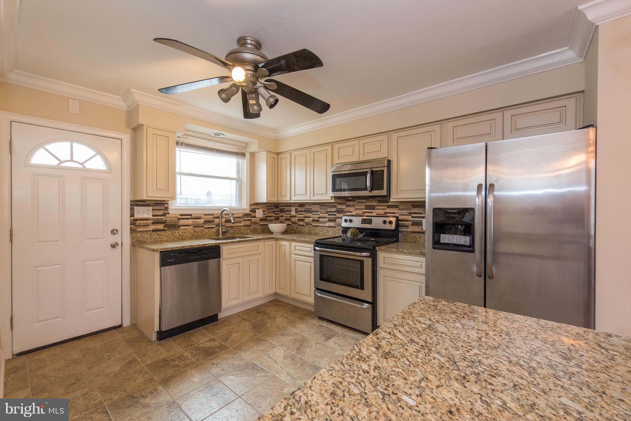 3611 Ellamont Road Baltimore, MD 21215 - Photo 8 of 30 Kitchen