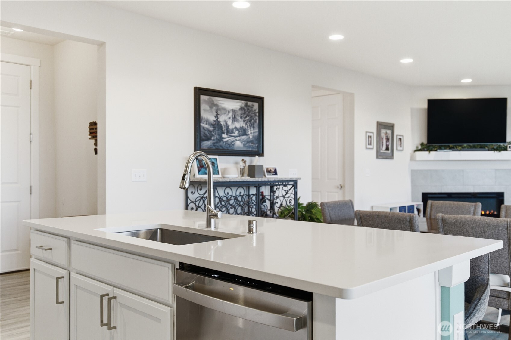 10378 Balto Road Northwest Silverdale, WA 98383 - Photo 13 of 34