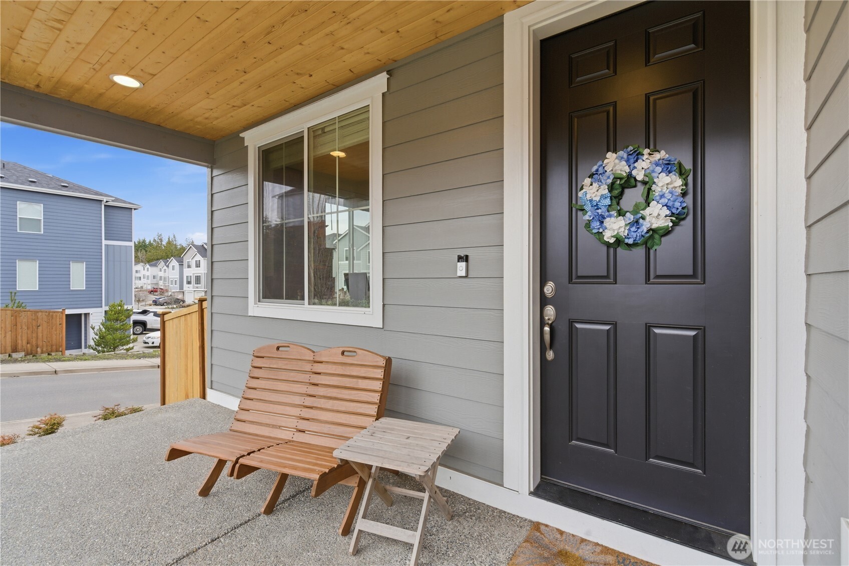 10378 Balto Road Northwest Silverdale, WA 98383 - Photo 3 of 34