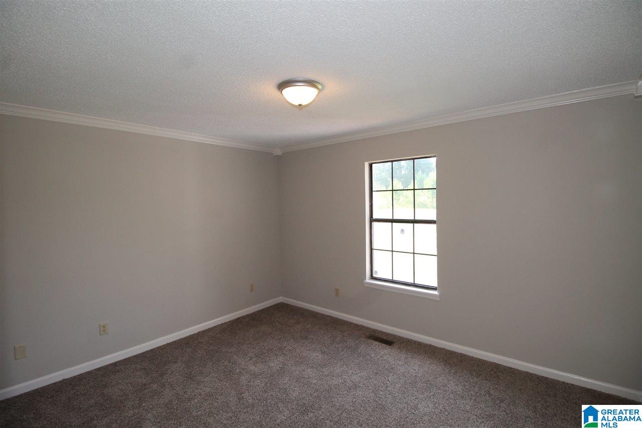 84 Jett Road Warrior, AL 35180 - Photo 4 of 19