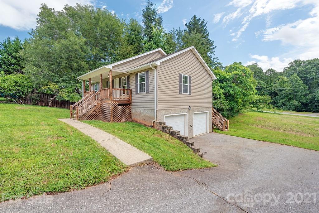 35 Gudger Road Candler, NC 28715 - Photo 2 of 25 Gallery Image 2