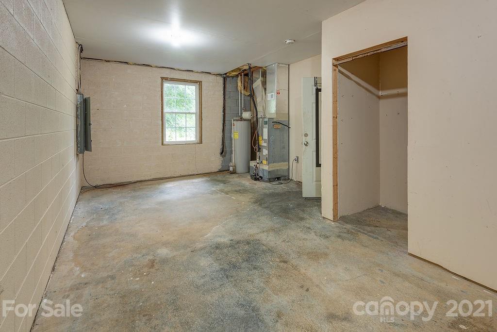 35 Gudger Road Candler, NC 28715 - Photo 22 of 25 Gallery Image 22