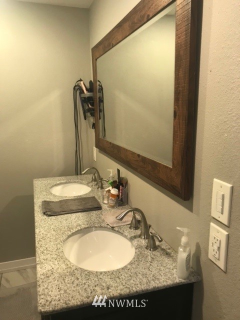 810 Hoag Road Mount Vernon, WA 98273 - Photo 13 of 17 Gallery Image 13