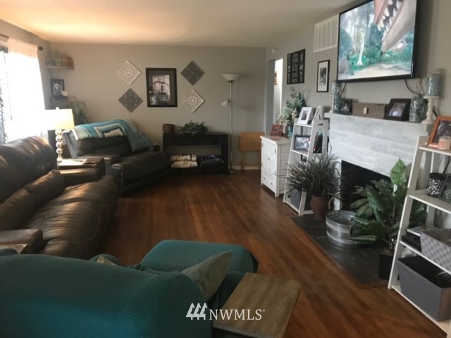 810 Hoag Road Mount Vernon, WA 98273 - Photo 3 of 17 Gallery Image 3