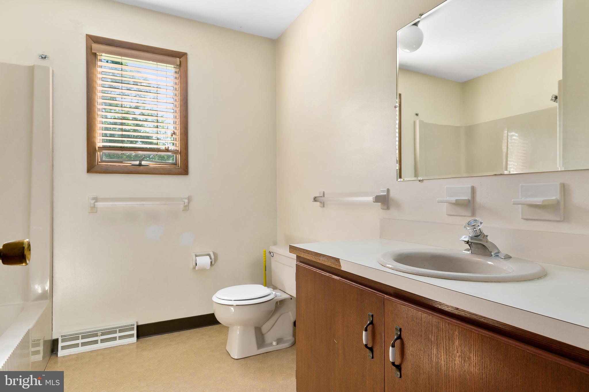 503 Haines Mill Road Delran, NJ 08075 - Photo 26 of 32 Bathroom
