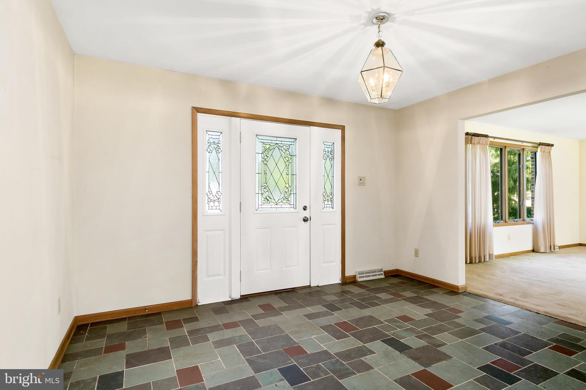 503 Haines Mill Road Delran, NJ 08075 - Photo 5 of 32 Foyer
