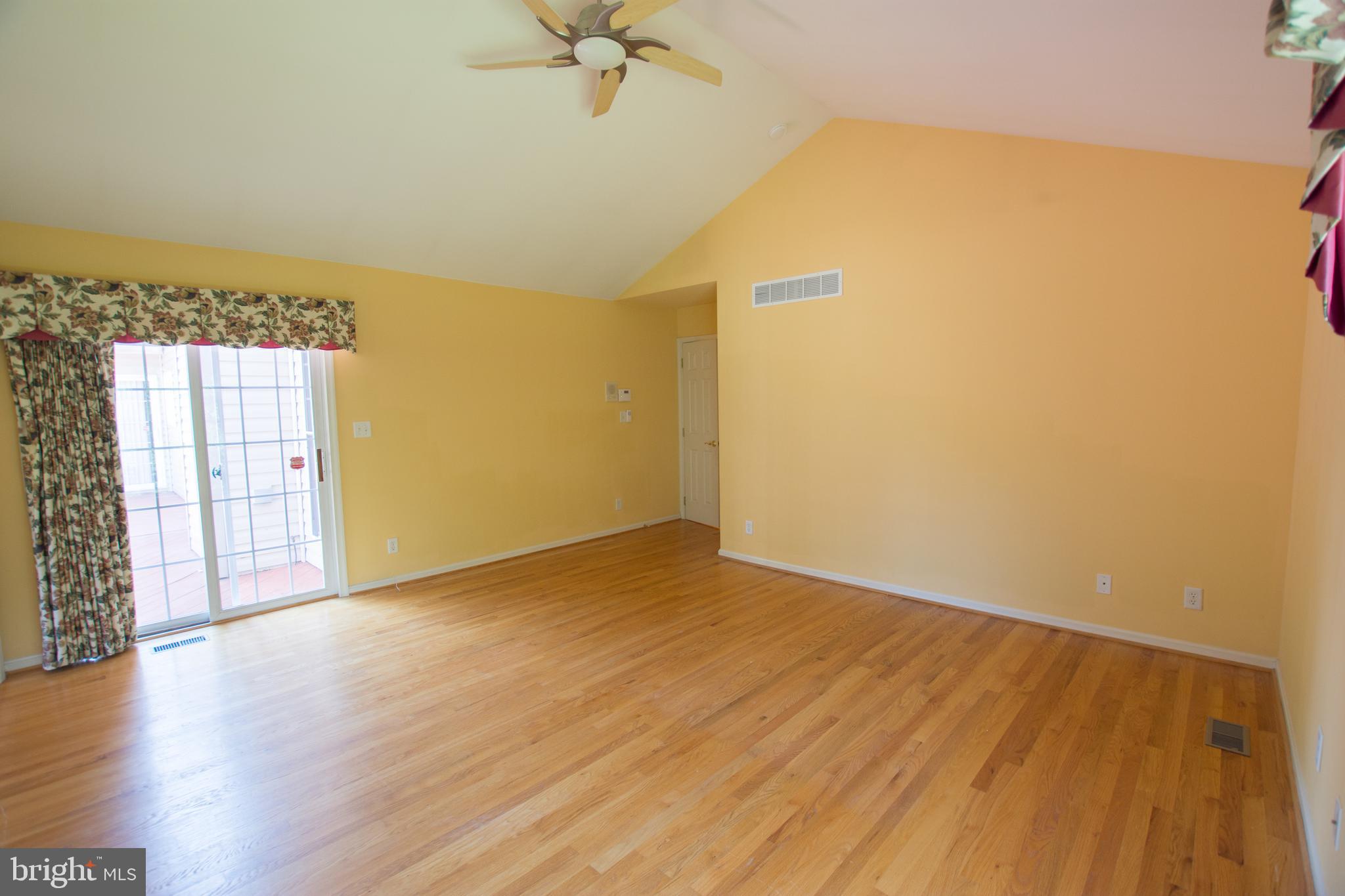 10050 Reed Lane Ellicott City, MD 21042 - Photo 18 of 39 Gallery Image 18