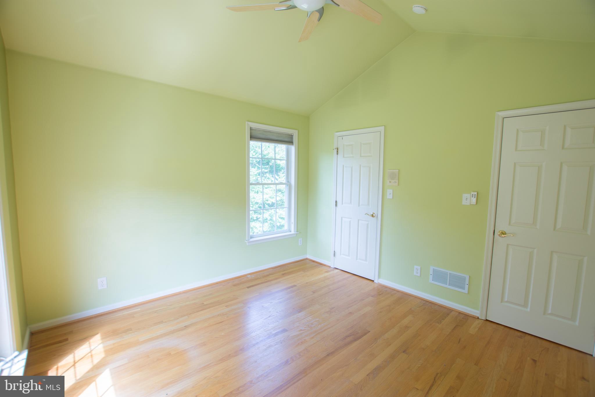 10050 Reed Lane Ellicott City, MD 21042 - Photo 23 of 39 Gallery Image 23
