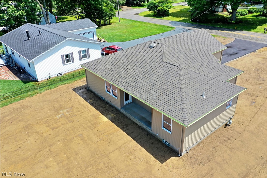 149 Howland Wilson Road Northeast Warren, OH 44484 - Photo 3 of 35 Gallery Image 3