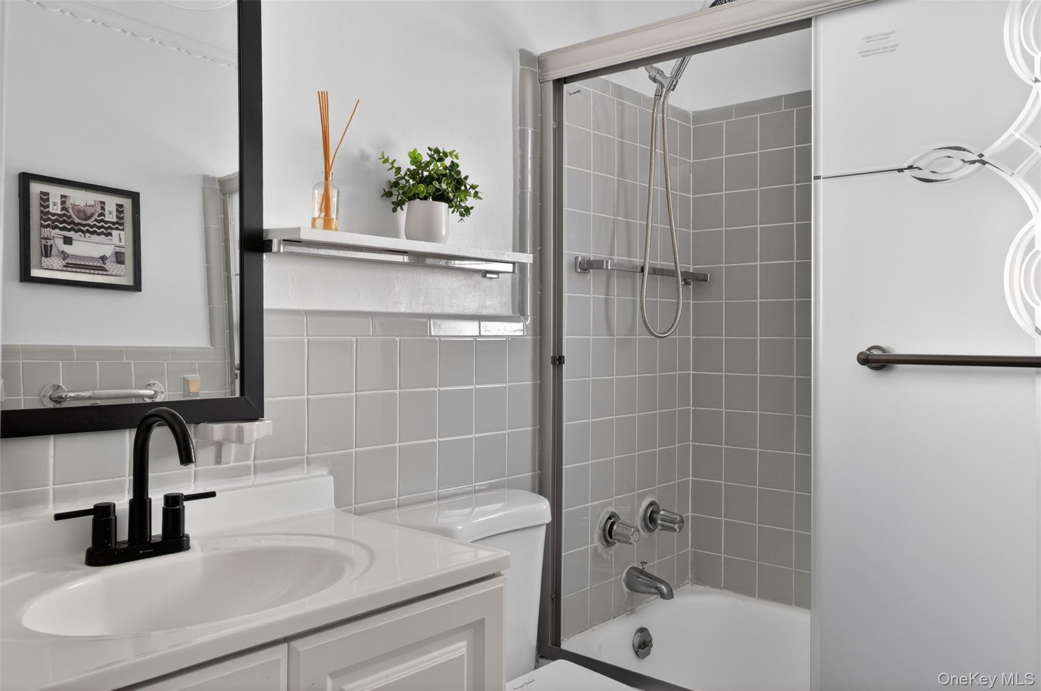 74 Johnson Road Scarsdale, NY 10583 - Photo 16 of 36