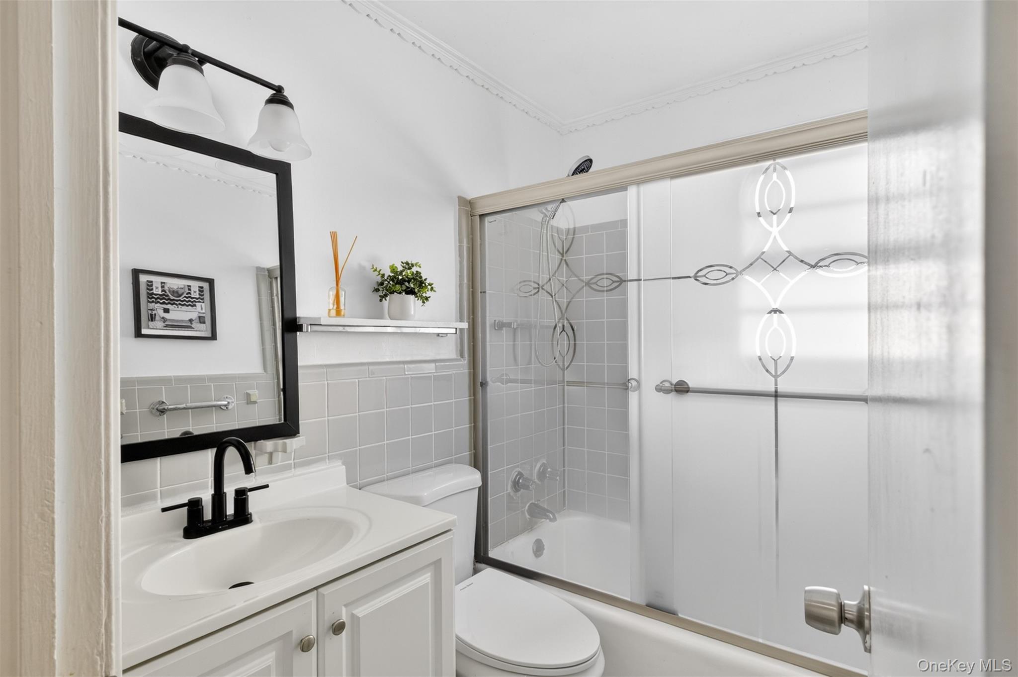 74 Johnson Road Scarsdale, NY 10583 - Photo 17 of 36