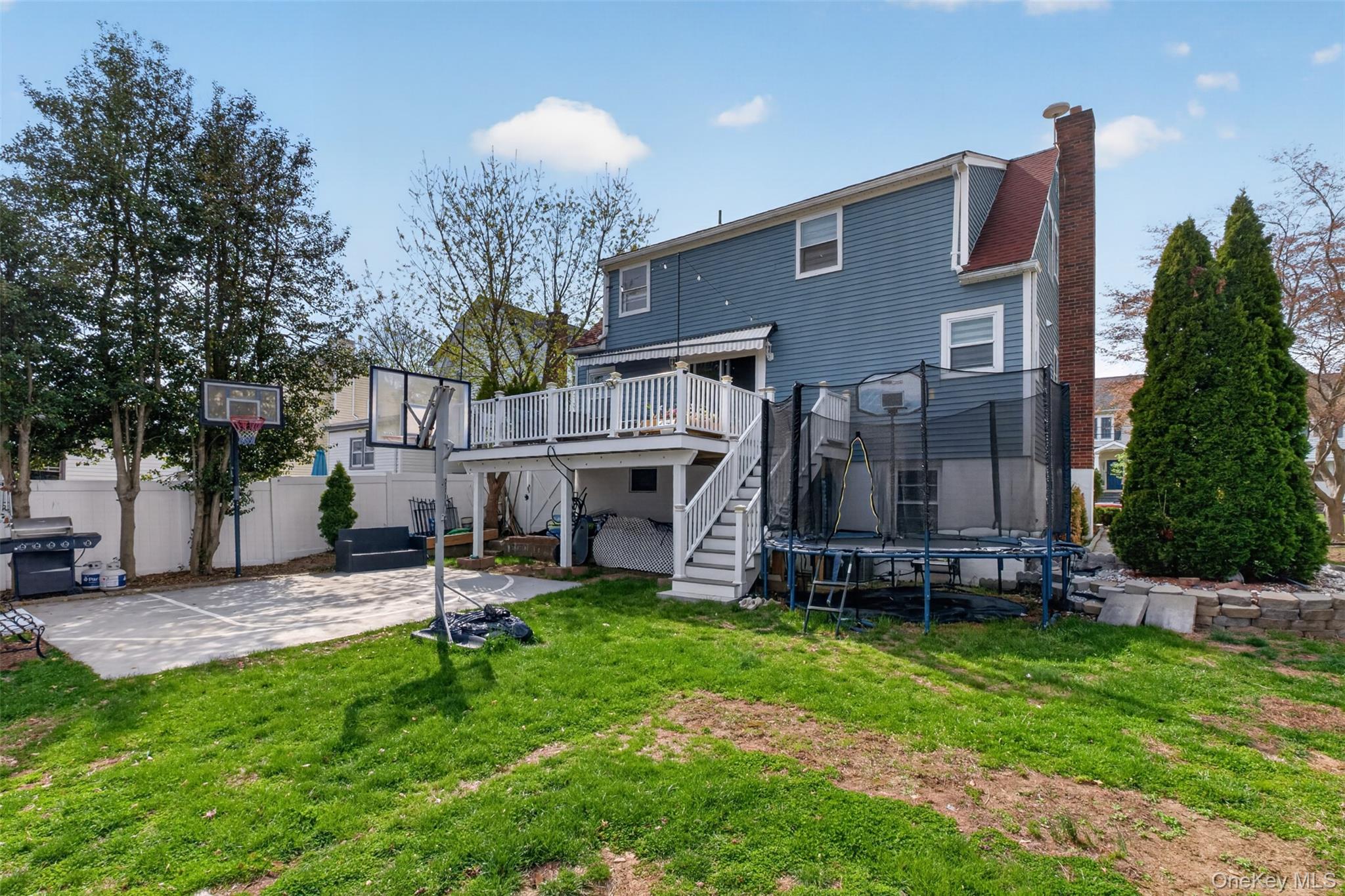 74 Johnson Road Scarsdale, NY 10583 - Photo 28 of 36