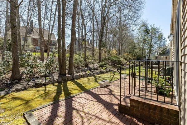 $521,000 | 4 Bishops Park, Unit 4, Mashpee, MA 02649