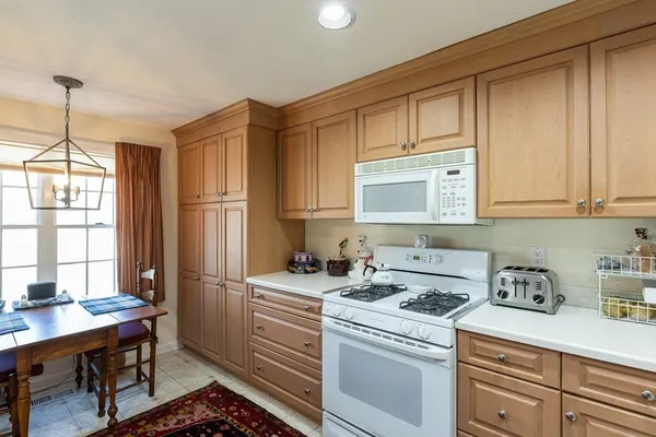 $521,000 | 4 Bishops Park, Unit 4, Mashpee, MA 02649