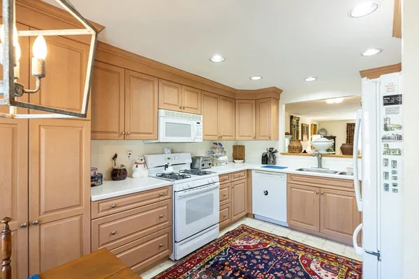$521,000 | 4 Bishops Park, Unit 4, Mashpee, MA 02649