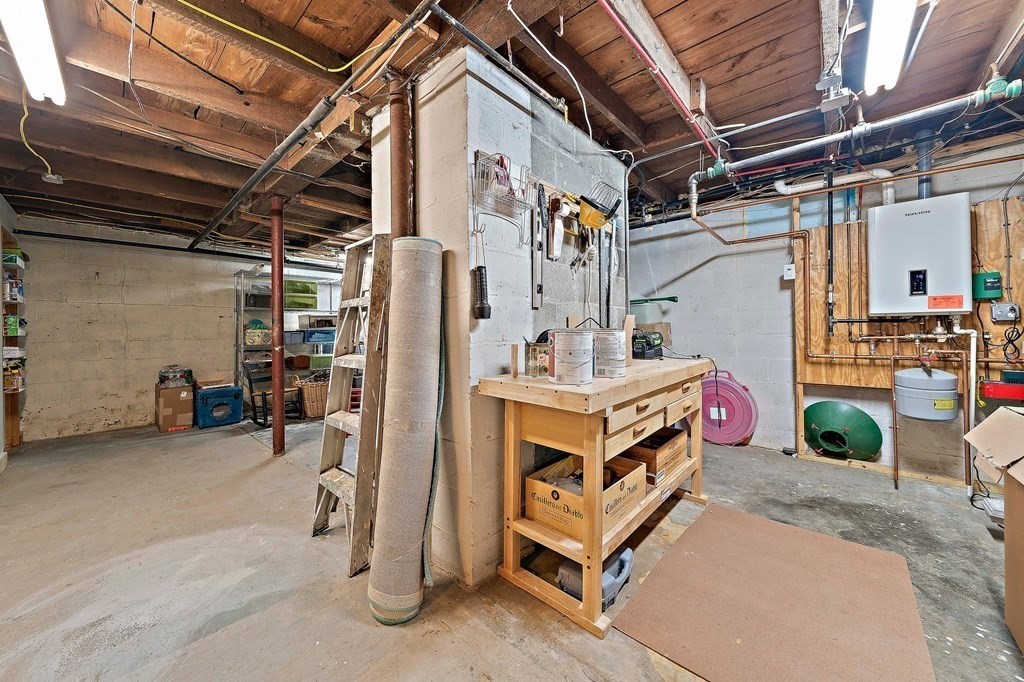 44 Bay Road Duxbury, MA 02332 - Photo 25 of 38