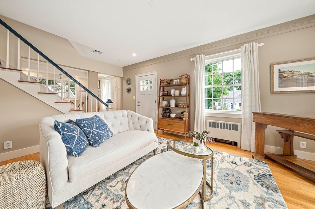 44 Bay Road Duxbury, MA 02332 - Photo 7 of 38