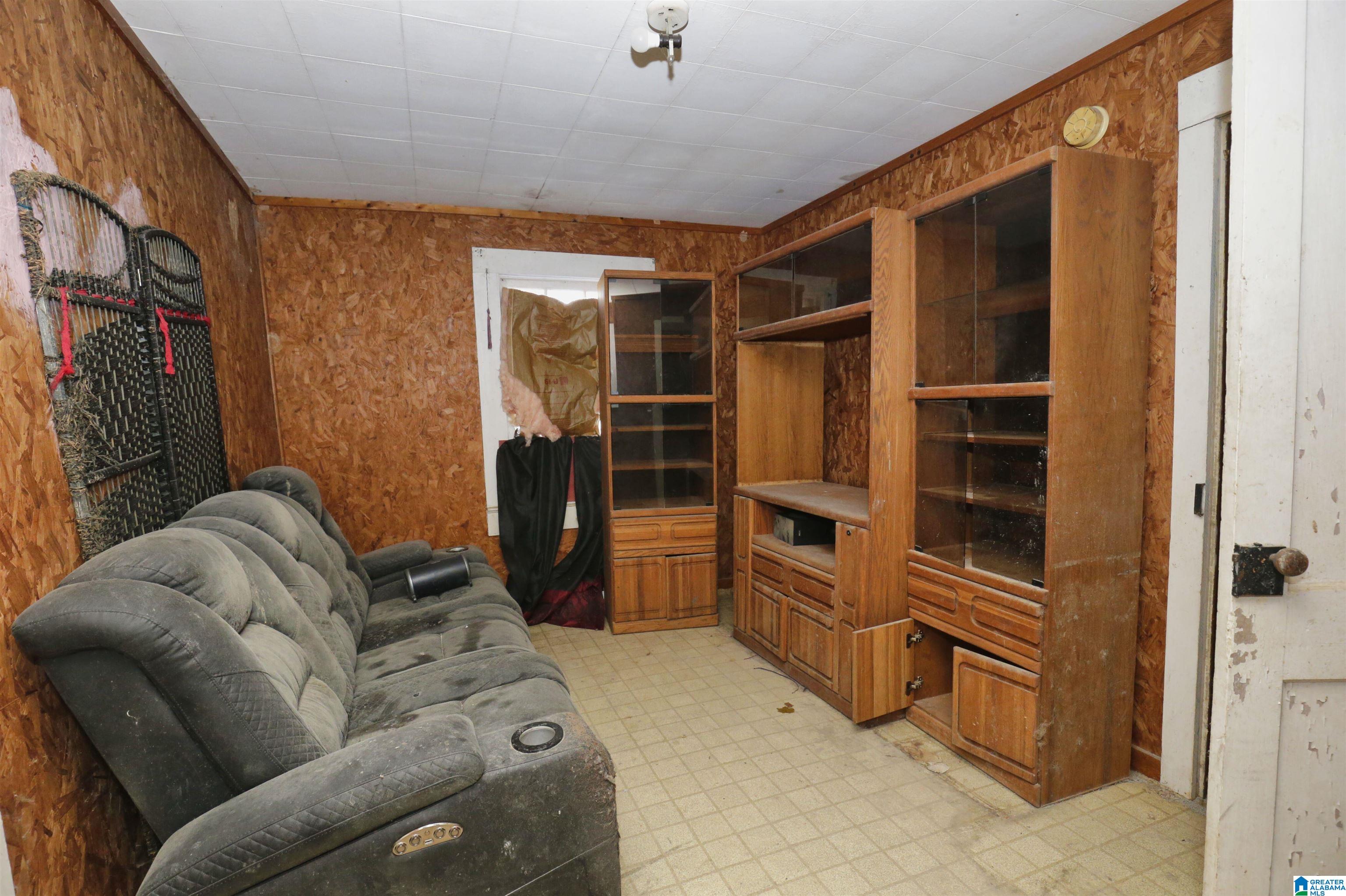 222 Mulberry Avenue Anniston, AL 36201 - Photo 6 of 25