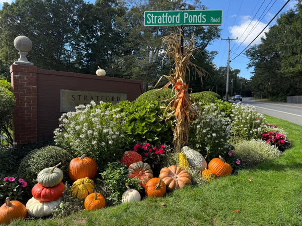 $825,000 | 24 Stratford Ridge, Mashpee, MA 02649
