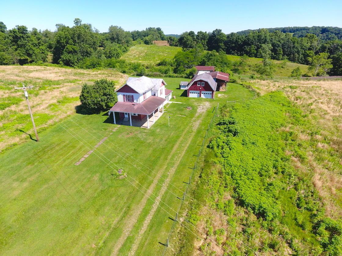 1975 Mollies Rock Road Dresden, OH 43821 - Photo 7 of 47