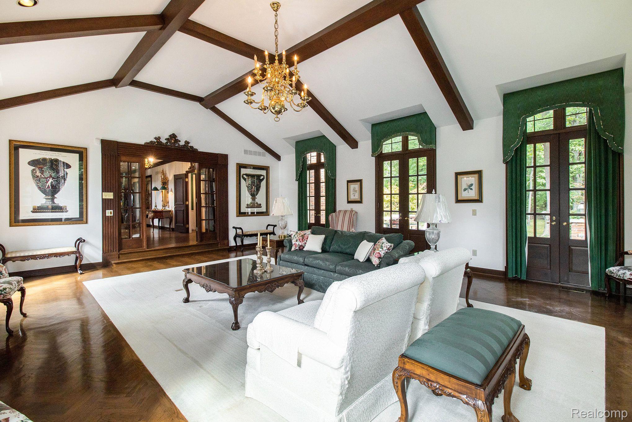 7900 Holcomb Road Clarkston, MI 48348 - Photo 10 of 73 Gallery Image 10