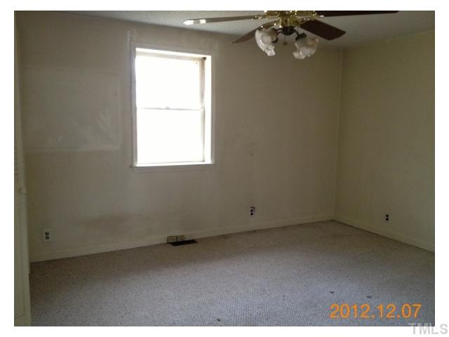 4321 Auburn Knightdale Road Raleigh, NC 27610 - Photo 3 of 7