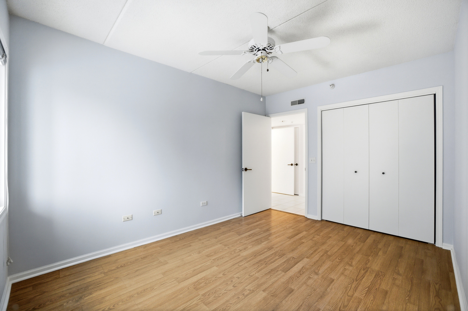 650 South River Road, Unit 405 Des Plaines, IL 60016 - Photo 17 of 21