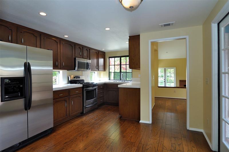 766 Dos Hermanos Road Santa Barbara, CA 93111 - Photo 3 of 10 Kitchen