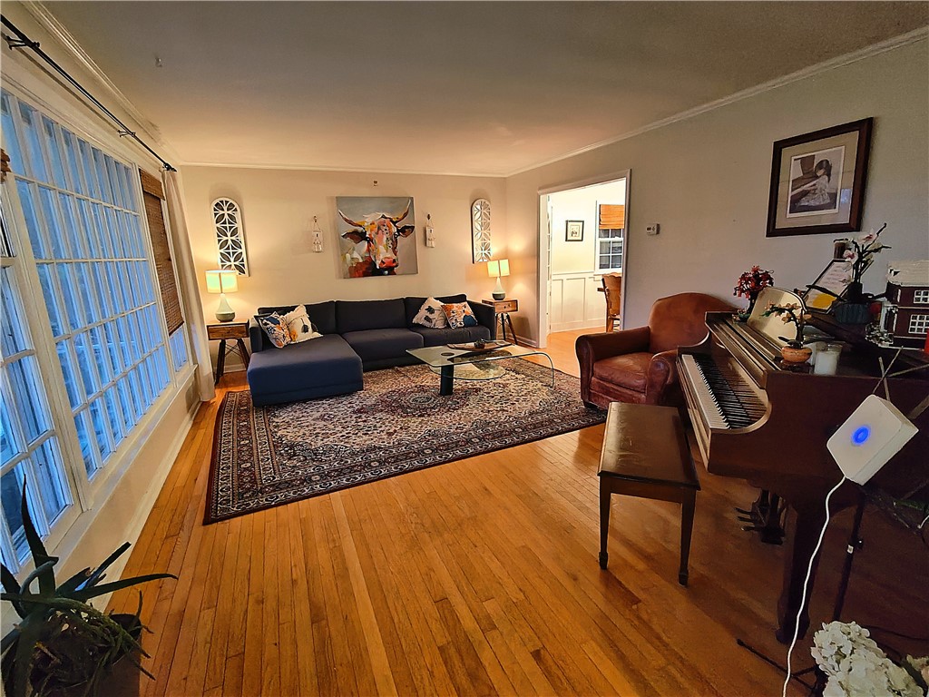 2622 Powderhouse Road Corning, NY 14830 - Photo 15 of 44 Family Room