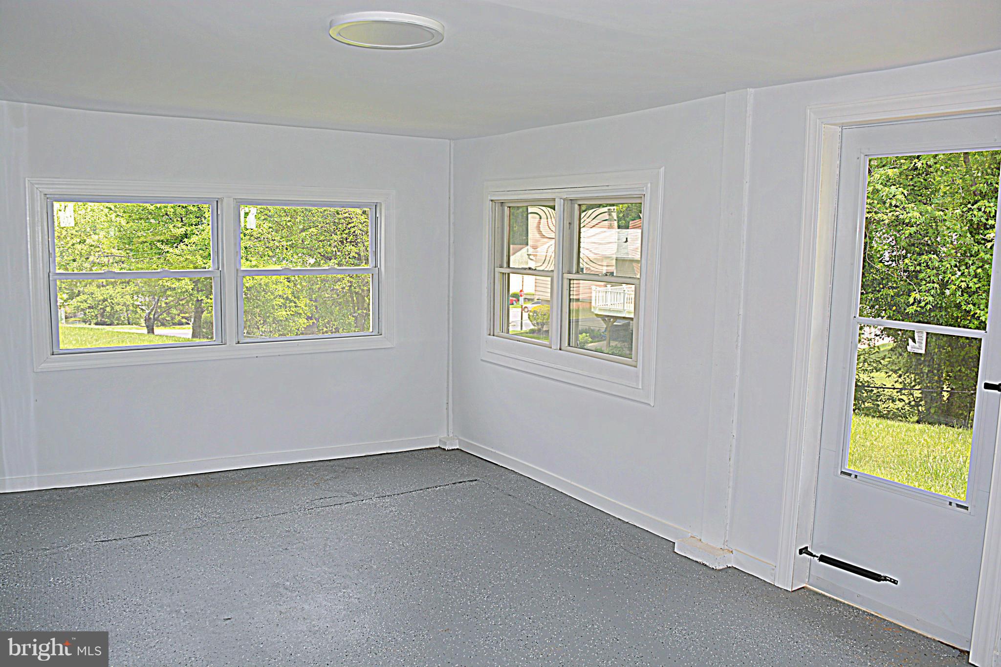 6703 Longhill Road Baltimore, MD 21207 - Photo 14 of 17 Interior (General)