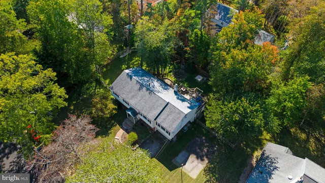 $599,000 | 187 South Lakeside Drive East, Medford, NJ 08055