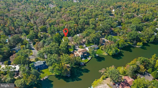 $599,000 | 187 South Lakeside Drive East, Medford, NJ 08055